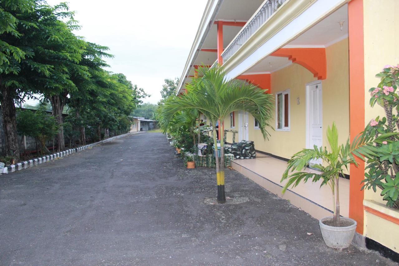 Sinar Bintang Hotel Cepu Exteriér fotografie