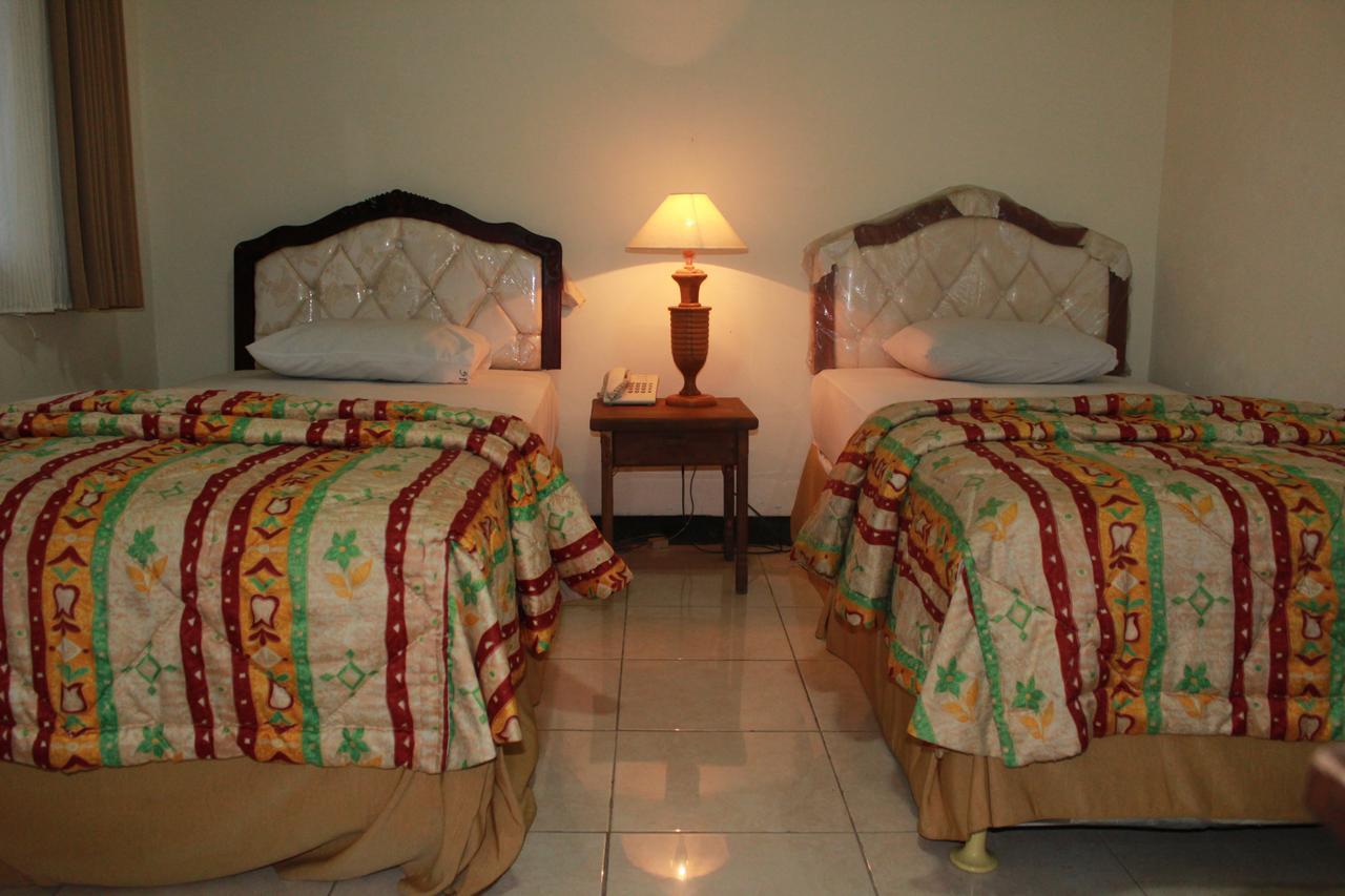 Sinar Bintang Hotel Cepu Exteriér fotografie