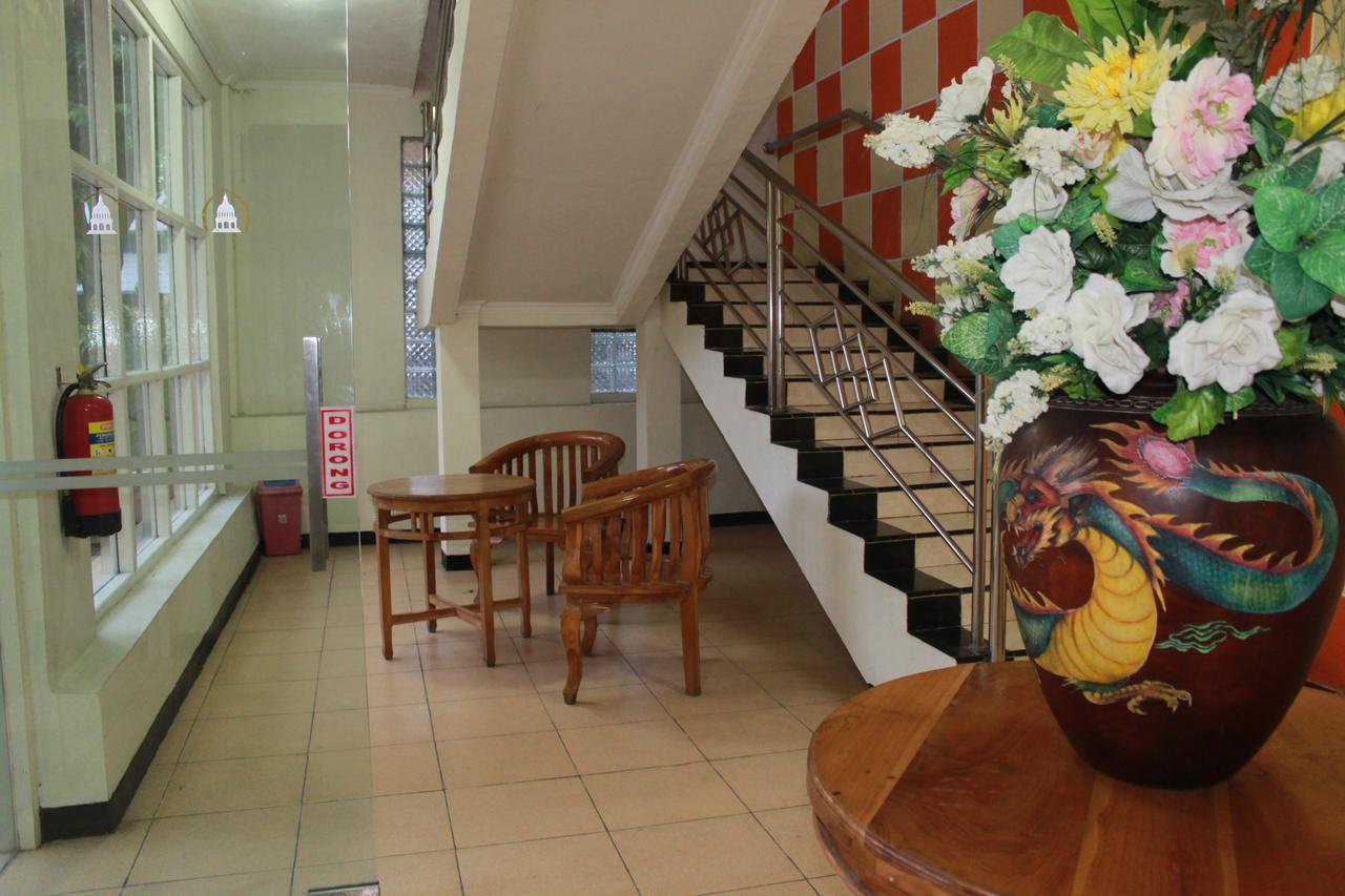 Sinar Bintang Hotel Cepu Exteriér fotografie